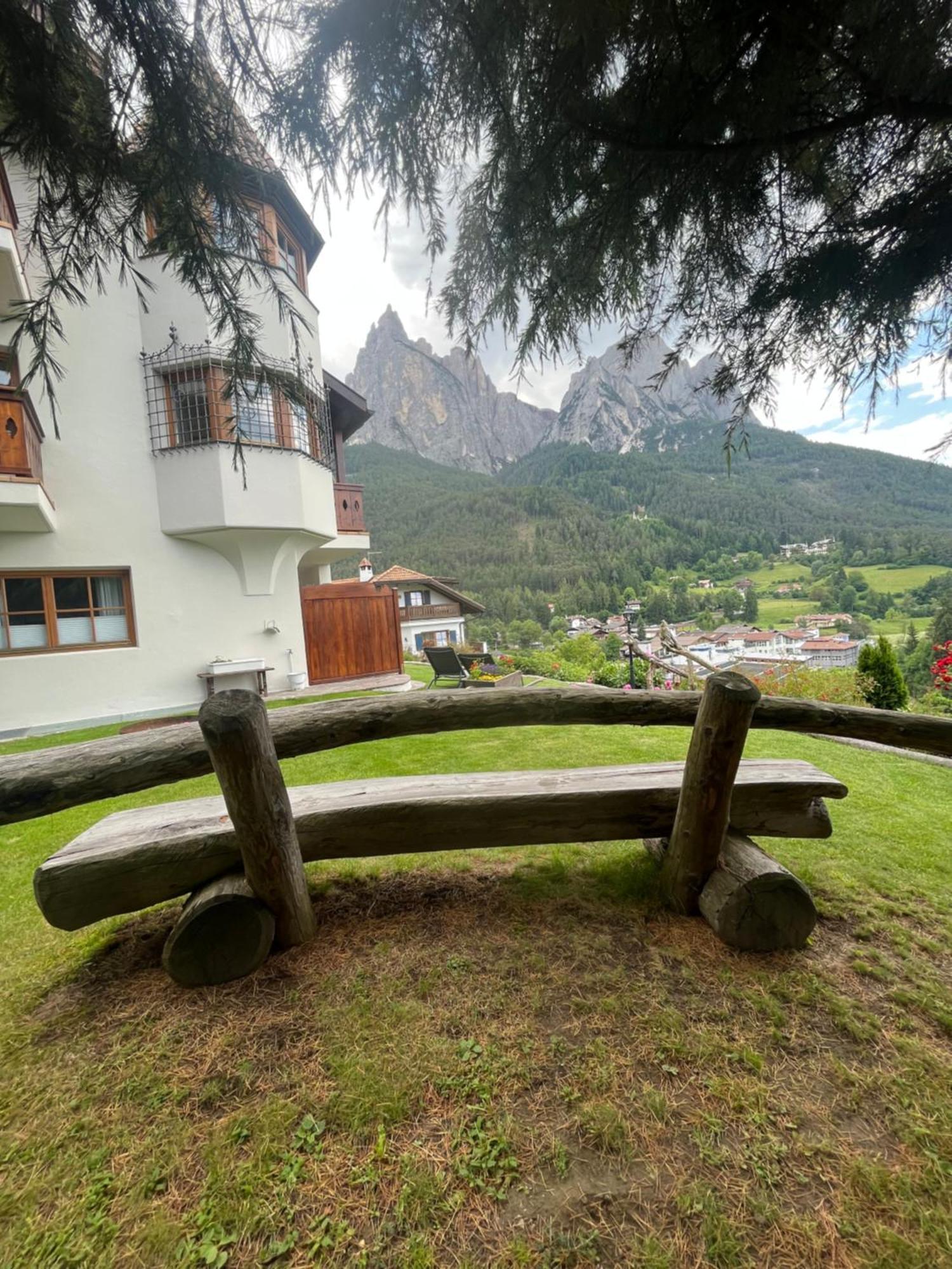 Residence Burghof Seis am Schlern Exteriör bild
