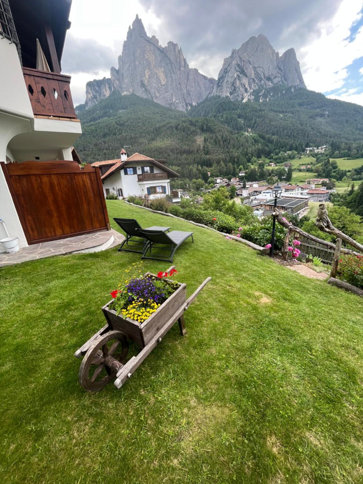 Residence Burghof Seis am Schlern Exteriör bild